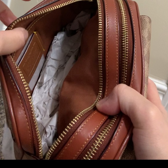 Coach Camera Bag - Picture 4 of 4